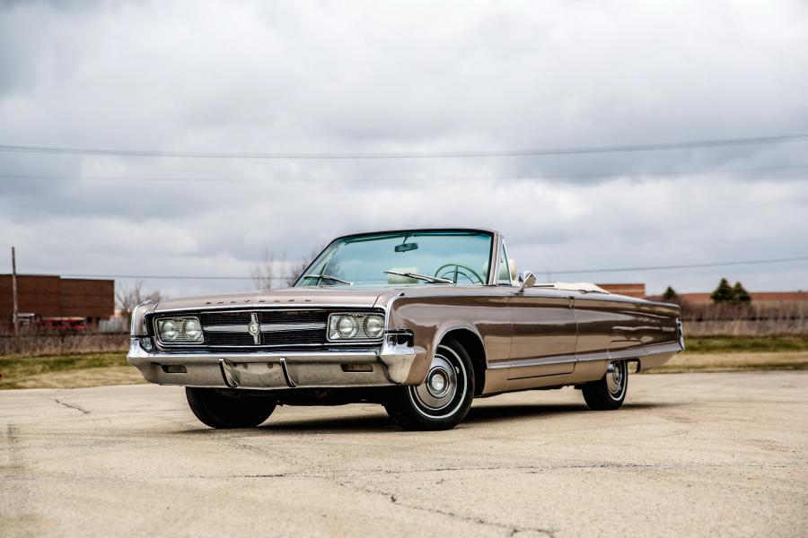  Chrysler 300L Convertible (AC2-P C45) 1965 года  (фото 17 из 30)